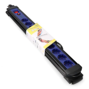 Extensão com 10 tomadas 230 V  50/60 Hz com protetor de pico